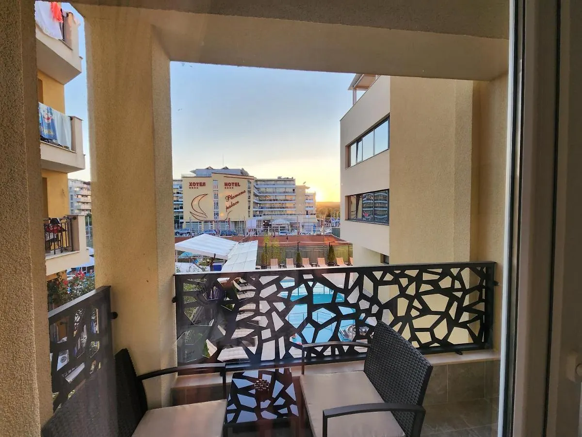Hotel Lotus Primorsko 2*,